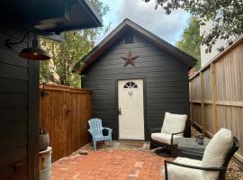 Morse Cottage, hotel near Bayou Bend, Houston