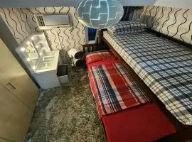 Elegant Studio at Grass Residences 1-5 persons only, Quezon City