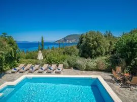 Garden House, up to 8px 1km from Fiskardo