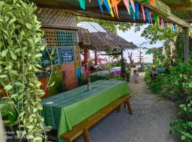 Shirley's Cottage - Pamilacan Island، فندق في Baclayon