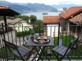Cà di Cambret with lake View, casă de vacanță din Stresa