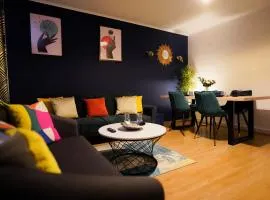 Spacious Apartment, Enfield, North London, Great for Contractors and Relocators