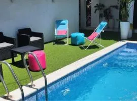Villa corniche le luxe au près de la mer
