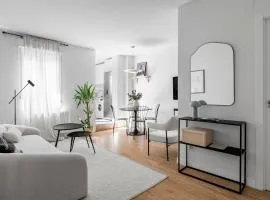 Cozy 2 bedroom apartment with patio