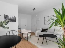 Cozy 2 bedroom apartment with patio