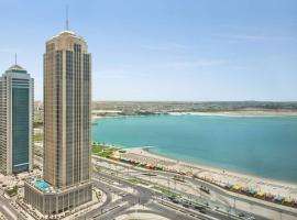 Wyndham Grand Doha West Bay Beach, hotel near Qatar Billiards & Snooker Federation, Doha
