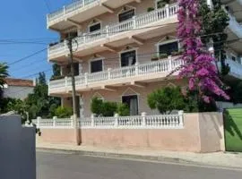 Vila Lika Durres