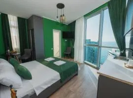 18 FLOOR