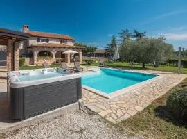 Gorgeous Home In Porec With House A Panoramic View