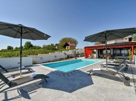 Amazing Home In Sedlarica With Heated Swimming Pool, villa in Sedlarica