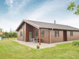 Awesome Home In Hjslev With 3 Bedrooms And Wifi, hotel en Bøstrup