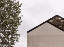 TerraSense Mountain Charm Retreat & Farm โรงแรมในVidemonte