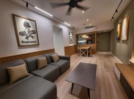 Melaka Homestay Best in Town 6+3 paxs, appartement in Malakka