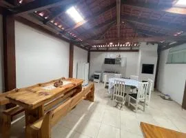 Casa Ampla com Ar Condicionado 350m praia Rua Canoas