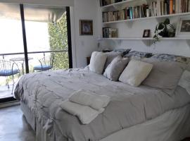 Habitación con vista al lago, hotel in Valle de Bravo