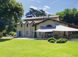 Maison de campagne, hotel Le Temple-sur-Lot városában