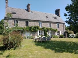 Le Presbytere, hotel with parking in Beauficel