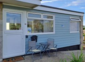 Chalet 80, self catering accommodation in Sandown