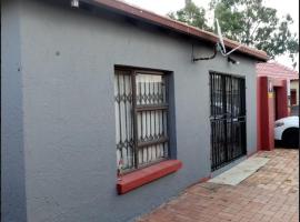 Rona Thina House – domek wiejski w mieście Soweto