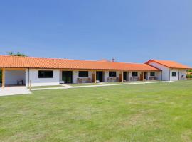 Apartamentos Aronces, self catering accommodation in Cudillero