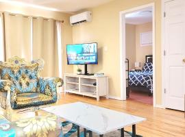 Modern Two Bedroom Apartment Jamaica Queens, NYC, хотел с паркинг в Hillside