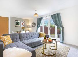 Appledore House - Close to City Centre - Free Parking, Fast Wifi, Private Garden and Smart TV with Netflix by Yoko Property, feriebolig i Milton Keynes
