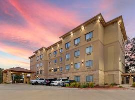 Best Western Plus Classic Inn and Suites, hotel em Center