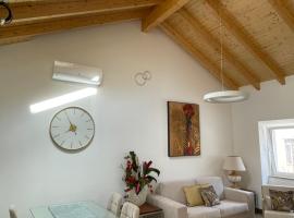 THE ORANGE TREE HOUSES - Terraço by Live and Stay, vakantiewoning in Abrantes