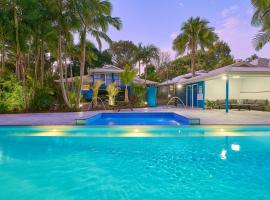 Flynns on Surf Beach Villas, hotel en Port Macquarie