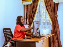 Select Delightful 1 Room 1 king-sized Bed, hotell sihtkohas Abuja