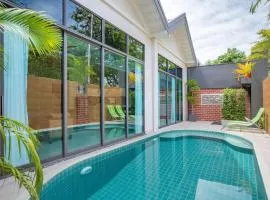 Luxury villa with private pool, jomtien beach