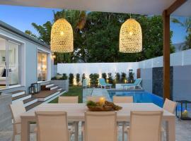 Contemporary Coastal Luxury with an Outdoor Pool, pet-friendly hotel in Gold Coast