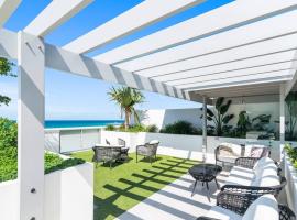 'Tropical Tides' Resort-style Chic at Palm Beach, departamento en Gold Coast