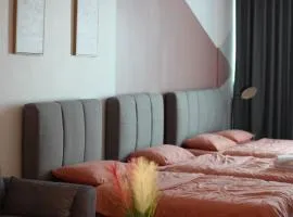 SUMMER SUITES APARTMENT-The Summer Shopping Mall