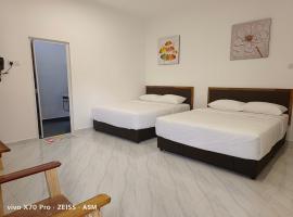 ASM Roomstay-4-2 Queen Beds, guest house in Kuala Terengganu