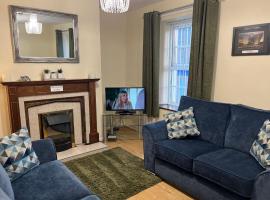 3 Bedroom Apartment, Ballymena, The Wee Stop Gap, хотел в Балимина