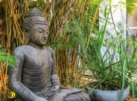 Zen Garden Beach House Casuarina by uHoliday