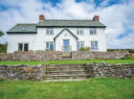 Windy Walls - 3 Bedroom Holiday Home - Rhossili, holiday home in Rhossili