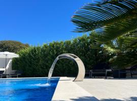 Holiday Luxury Resort Sundance, khách sạn ở Trogir