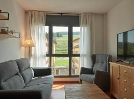 Hauzify I Apartament Bella Molina, íbúð í Alp