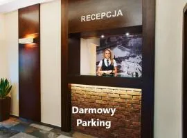 Hotelik B&B Pod Dębami