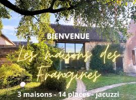 Les maisons des Frangines, hotel con parking en Oinville-Saint-Liphard