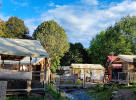 Camping Capfun La Bretèche, glamping site in Les Épesses