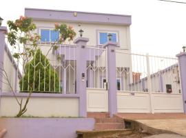 Polgaro duplex luxueux, cottage in Douala