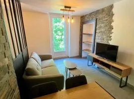 Appartement centre-ville Annecy、アヌシーのアパートメント