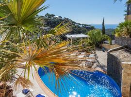 Holiday Home Floradise by Interhome, cabana o cottage a Lloret de Mar