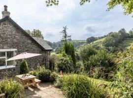 2 bed rural retreat set on the edge of Exmoor