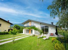 Caldonazzo Dog Sport & Wellness, holiday home in Caldonazzo