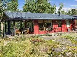 3 Bedroom Cozy Home In Ingarö