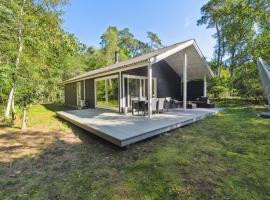 Holiday Home Eftim - 600m from the sea in Bornholm by Interhome, golf hotel in Neksø
